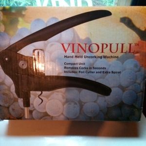 Vinopull Hand held uncorking Wine Bottle